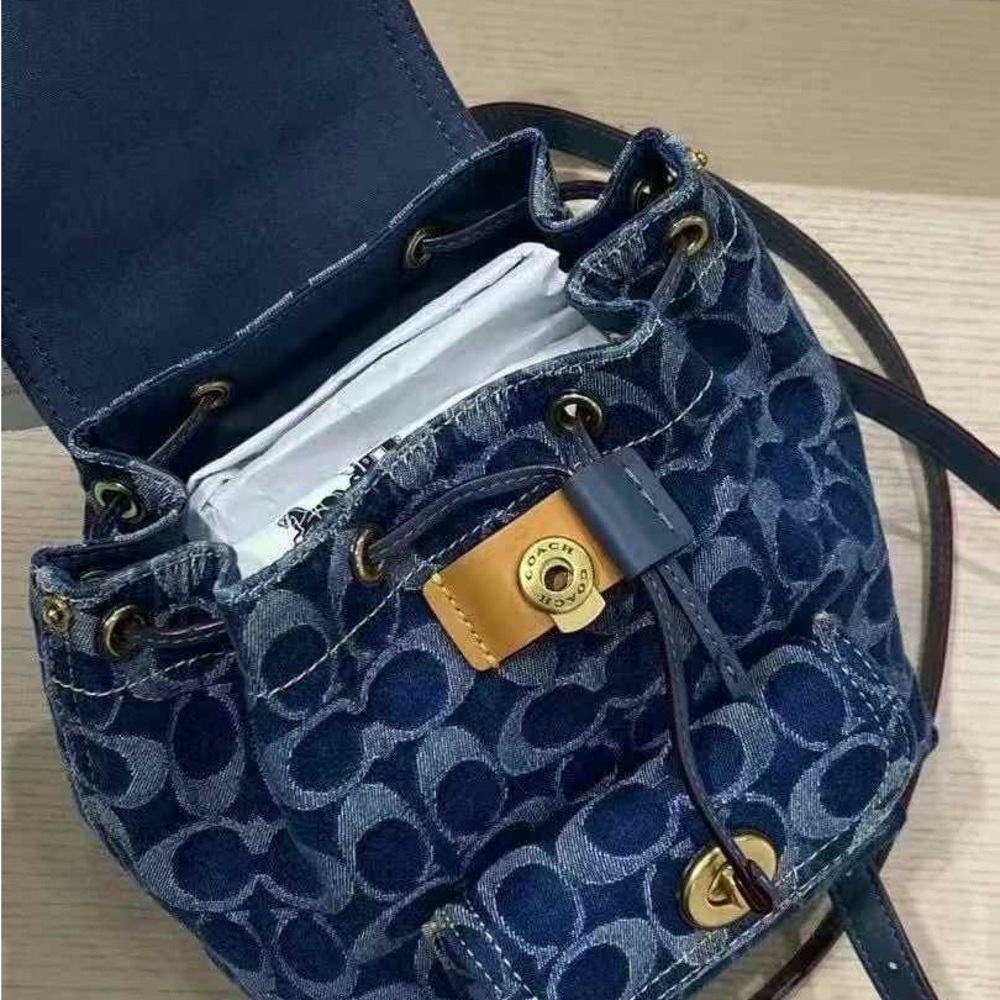 coach Riya Backpack 21 In Signature Denim - Picture 4 of 6